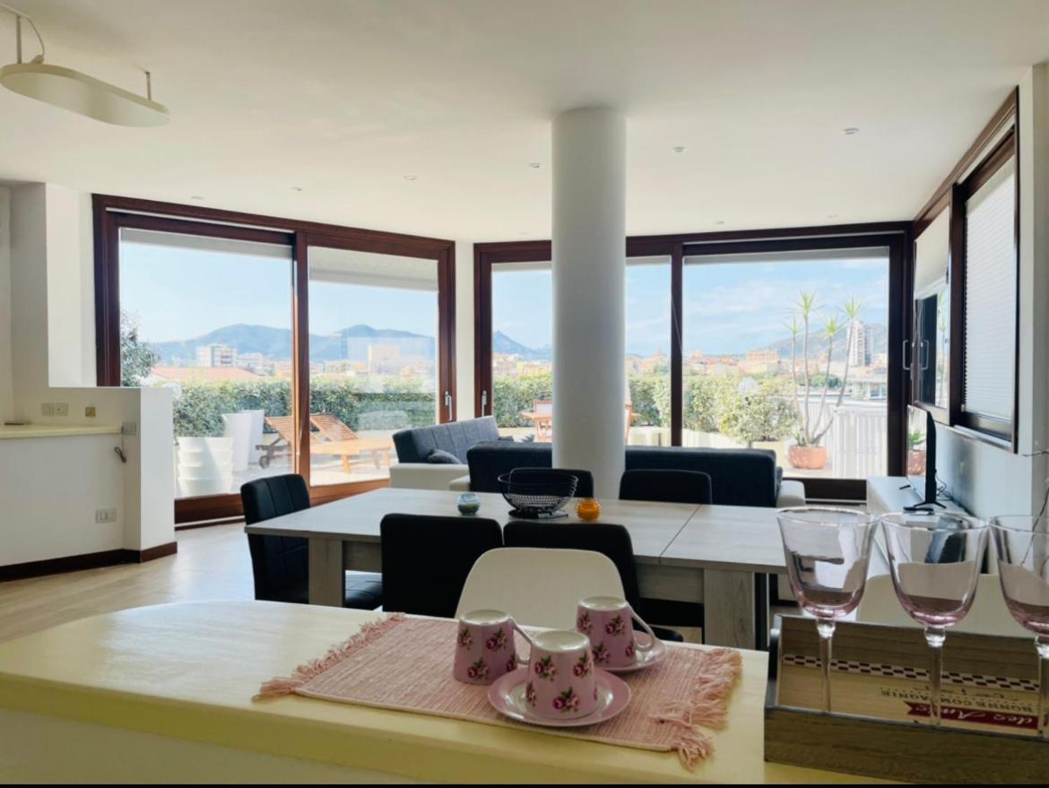 Sunny Rooftop Loft With Gorgeous Views Of Olbia Bagian luar foto