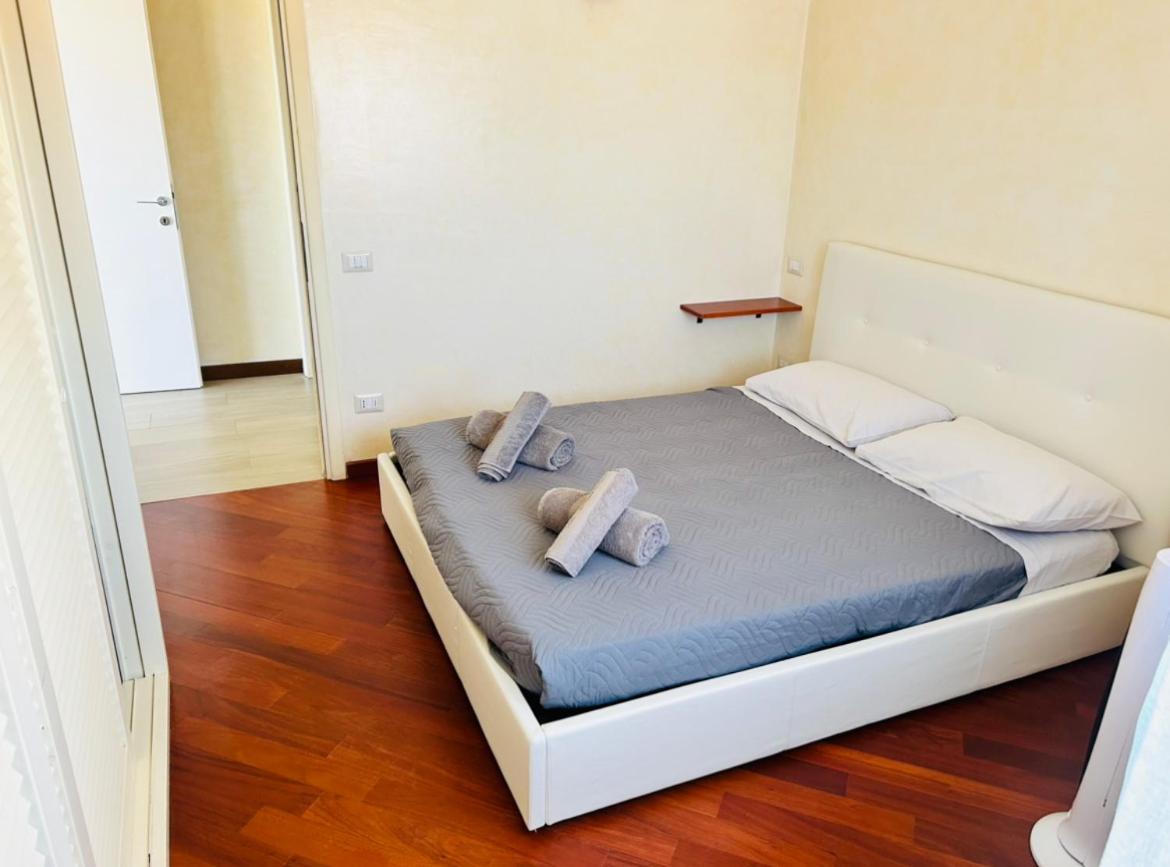Sunny Rooftop Loft With Gorgeous Views Of Olbia Bagian luar foto
