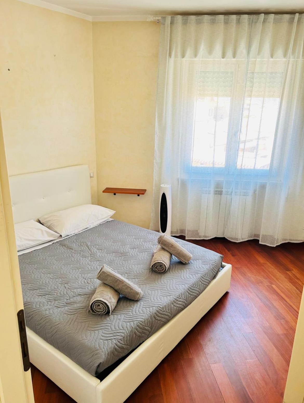 Sunny Rooftop Loft With Gorgeous Views Of Olbia Bagian luar foto